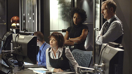 l-r: Maxim Roy, Karen LeBlanc and Andrew Airlie in Defying Gravity