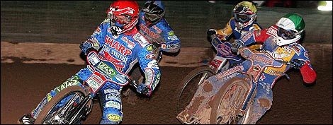 Zetterstrom, Robson, Walker, Roynon (Hywel Lloyd)