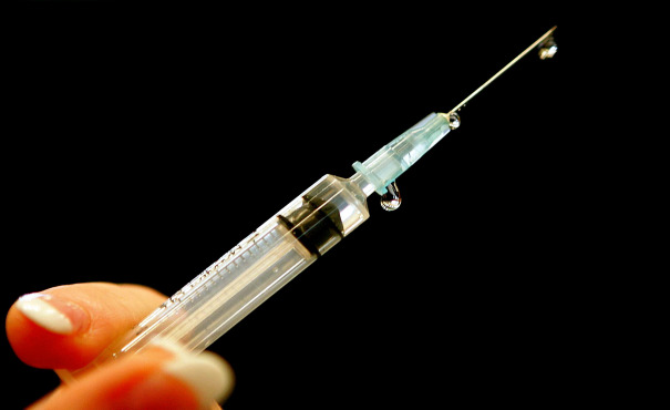 Hypodermic needle used during flu vaccination exercise