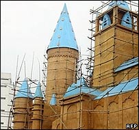 पंडाल के रुप में हॉगवर्ट्स स्कूल का मॉडल