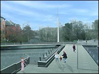 Cathedral Green Bridge design