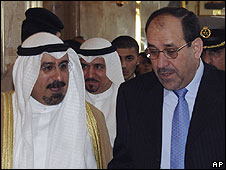 عراق کے وزیرِ اعظم نوری المالکی اور کویت کے وزیرِ خارجہ شیخ محمد الصباح