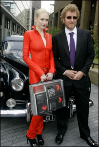 کتاب جدید جیمز باند 