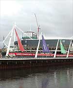 Afon Taf a'r Stadiwm