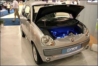 عکس از زوبین ناوی