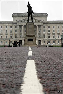 _41740596_stormontlong_203ap.jpg