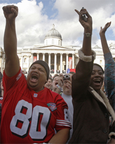 38000 people turned up at the NFL Fan Rally in Trafalgar Square. Photo: AP