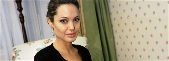 Angelina Jolie 