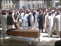 پروفیسر صفدر کی نمازِ جنازہ