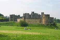 Alnwick Castle Exterior