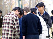 توجه به جوانان و خواسته های آنها در برنامه اکثر نامزدها مطرح شده است