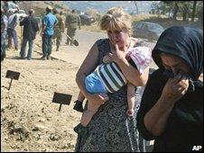 Georgians mourn soldiers killed in the conflict 28/08