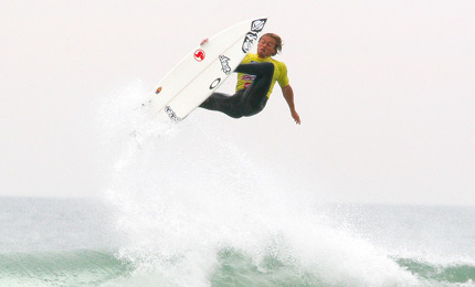 Parachute time... Pic:Peter Mayne, Quicksilver Pro, France 06 the perfect stance of the inside surfer. A few serious wipeouts only seconds away on this one. Pic Ian P, Oct 06