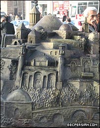 آب نمایی با شمایل شهر تاریخی قونیه در ترکیه