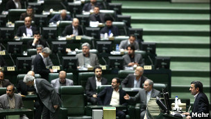 احمدی نژاد در مجلس