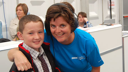 Nia Lloyd Jones efo Rhys Meilyr