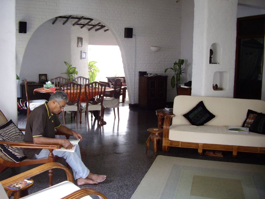 drawing/dining/lounge