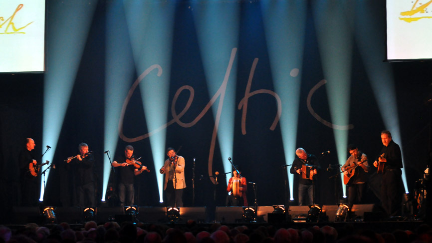 Dervish 21st Birthday Celebration live at the Old Fruitmarket. Photo by Julie Broadfoot