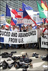 Biểu tình của các nhà sản xuất giày tại châu Âu