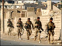 Necef'teki Amerikan askerleri