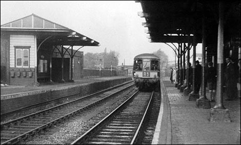 Bloxwich Staion, 1962 - Picture by Nick Sanders, courtesy Steve Attwood, Bloxwich Past & Present