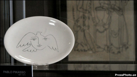 A Picasso plate in Tashkent