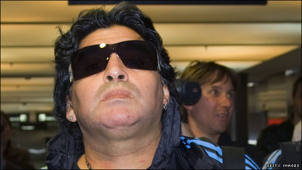 maradona595.jpg