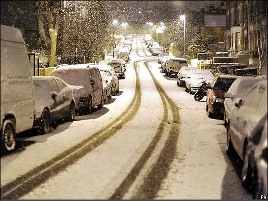 路面积雪