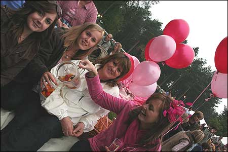 Gig-goers at James Morrison's Thetford show.