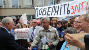 Азаров_робітники