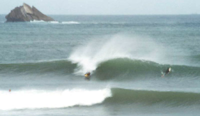 bodyboarder bottom turns