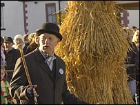 Whittlesea Straw Bear and minder