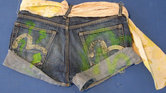 Grafitti shorts... Grafitti shorts...