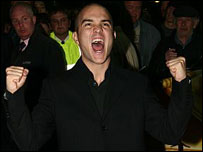 Kuno Becker cheers: Image by Steve Plimmer