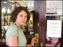 Elena Casas at the jewellers