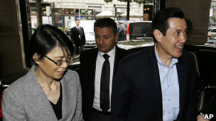 马英九夫妇抵达下榻酒店