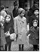 Hannelore, Peter Niethammer, Ilse Stein, Hansi Neumann, Erich Mayer