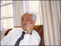 دکتر رنگین دادفر اسپنتا،