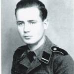 Gert Hartwig Pries 1944. On his uniform he wears the EK 11 Class ribbon and Wound Badge in black and the Panzerkampf Abzeichen.