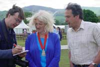 Eu henwau i lawr - ar gyfer y Wasg