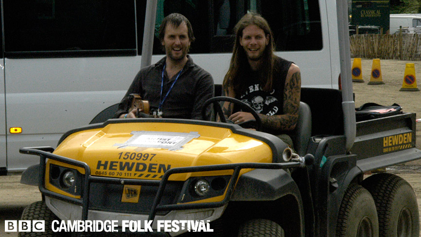 ...Jon's soon out in the heart of the festival to get in amongst the crowds!