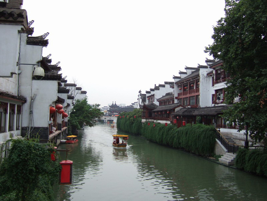 Qinhuai River today. The mother river of Nanjing, running around and within the city, nurturing Nanjing people.