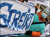 اعتصاب پزشکان در شهر هانوفر