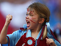 Young Burnley FC fan