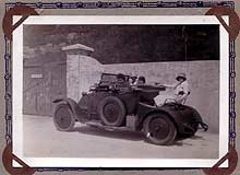 Herman Selle on the left