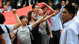 Biểu tình bên ngoài đại sứ quán Nhật ở Bắc Kinh