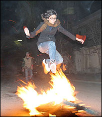 آتشبازی چهارشنبه سوری در تهران