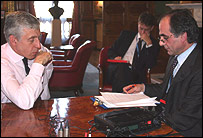 جک استرا در گفت و گو با صادق صبا از بخش جهانی بی بی سی