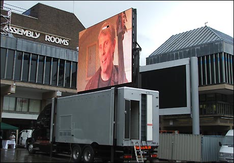 Don Giovanni in Derby Market Place
