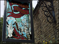 Sign outside The Black Prince pub, Old Woodstock